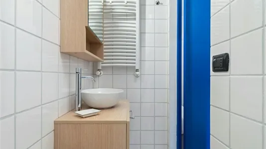 Apartments in Milano Zona 6 - Barona, Lorenteggio - photo 8