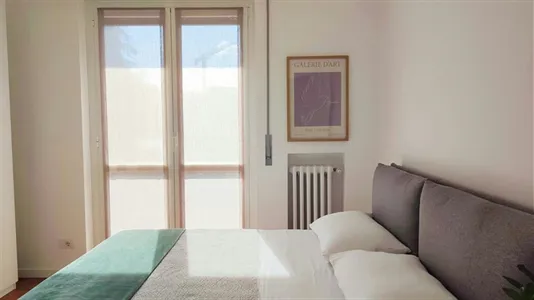 Apartments in Milano Zona 8 - Fiera, Gallaratese, Quarto Oggiaro - photo 4