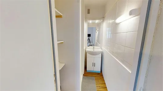 Rooms in Grenoble - photo 2