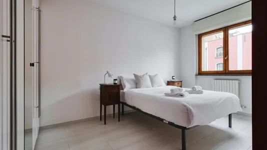 Apartments in Milano Zona 8 - Fiera, Gallaratese, Quarto Oggiaro - photo 7