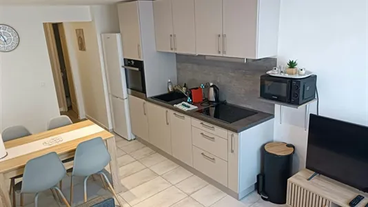 Rooms in Saint-Julien-en-Genevois - photo 3