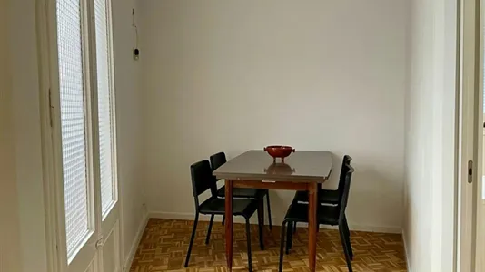 Rooms in Barcelona Ciutat Vella - photo 9