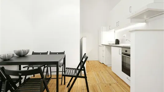 Rooms in Berlin Mitte - photo 8