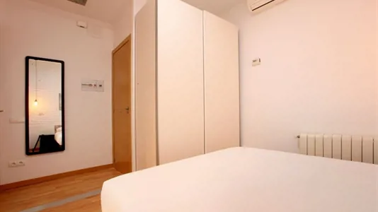 Apartments in L'Hospitalet de Llobregat - photo 2