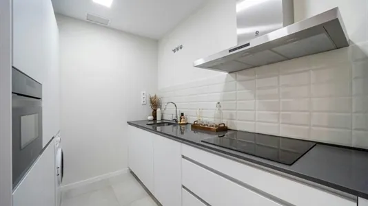 Apartments in Madrid Chamberí - photo 10