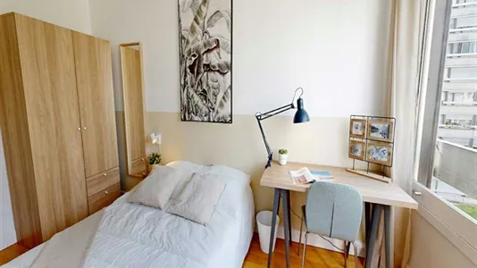 Rooms in Paris 15ème arrondissement - photo 2