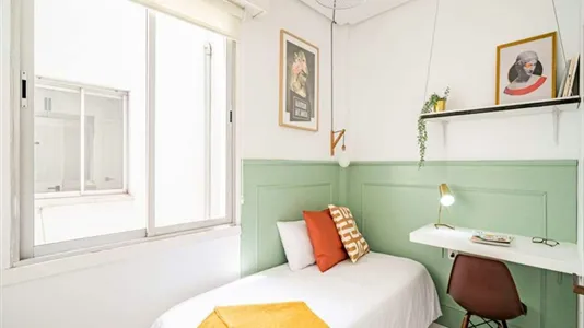 Rooms in Madrid Centro - photo 7