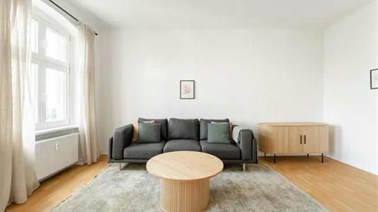 Apartments in Berlin Lichtenberg - photo 3