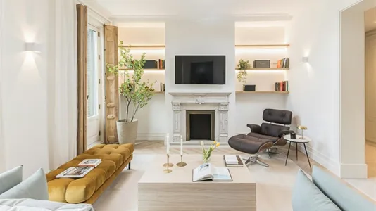 Apartments in Madrid Centro - photo 3