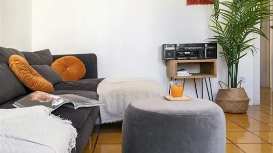 Rooms in Barcelona Eixample - photo 8