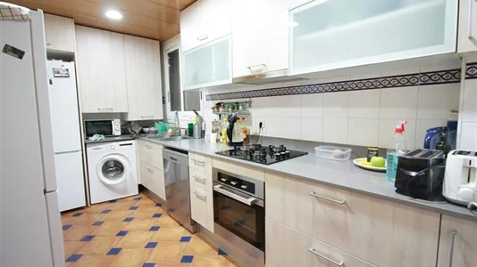 Rooms in Barcelona Gràcia - photo 9