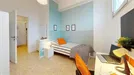 Room for rent, Brescia, Lombardia, &lt;span class=&quot;blurred street&quot; onclick=&quot;ProcessAdRequest(13468644)&quot;&gt;&lt;span class=&quot;hint&quot;&gt;See streetname&lt;/span&gt;[xxxxxxxxxxxxx]&lt;/span&gt;