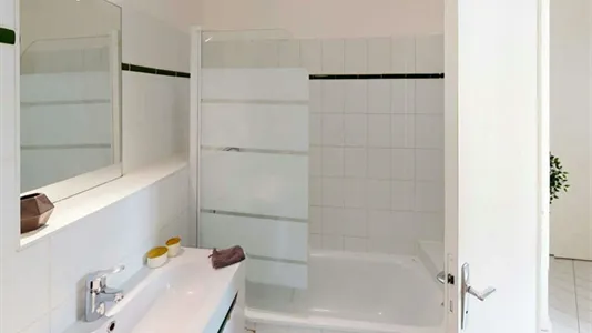 Rooms in Lyon - photo 6
