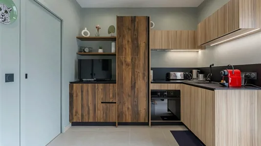 Apartments in Lyon - photo 3