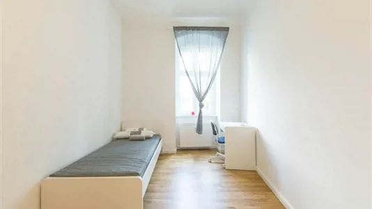 Rooms in Berlin Friedrichshain-Kreuzberg - photo 3