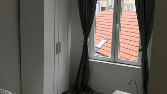 Rooms in Brussels Sint-Joost-ten-Node - photo 2