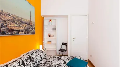 Room for rent in Milano Zona 1 - Centro storico, Milan