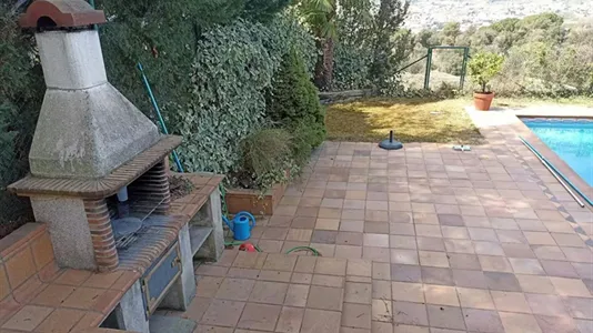 Houses in Seva - photo 5