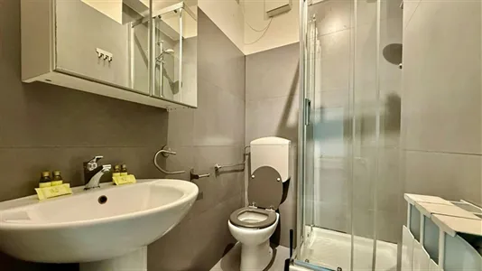 Rooms in Pisa - photo 3