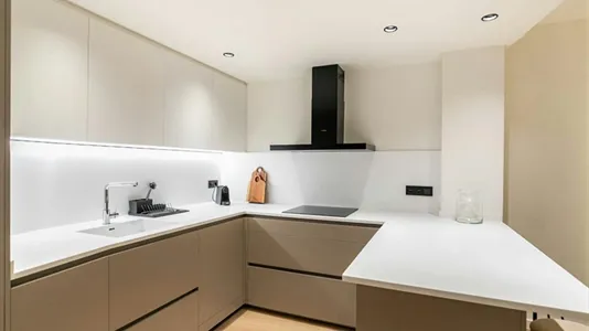 Apartments in Barcelona Les Corts - photo 10