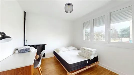 Rooms in Nantes - photo 3