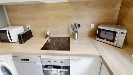 Rooms in Paris 10ème arrondissement - photo 10