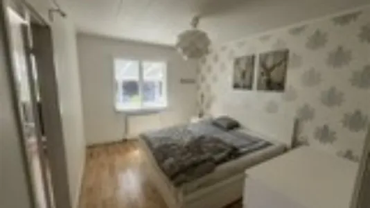 Houses in Västerås - photo 9