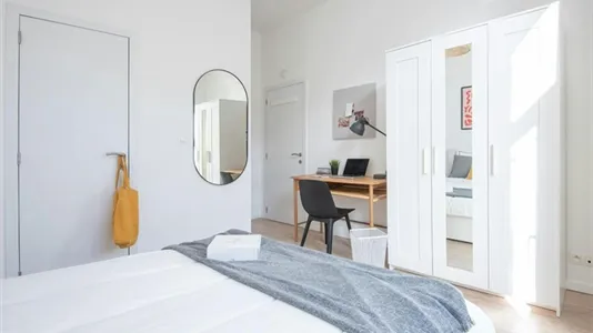 Rooms in Brussels Sint-Gillis - photo 3
