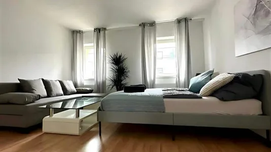 Apartments in Vienna Favoriten - photo 5