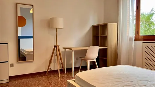 Apartments in Bologna - photo 6