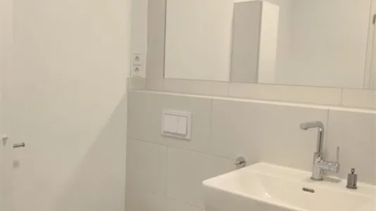 Rooms in Berlin Friedrichshain-Kreuzberg - photo 7