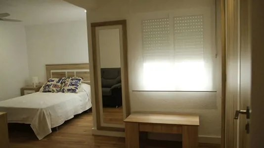 Rooms in Elche/Elx - photo 2