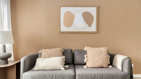 Apartments in Barcelona Les Corts - photo 2