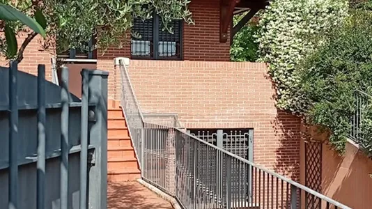 Houses in Bologna - photo 1