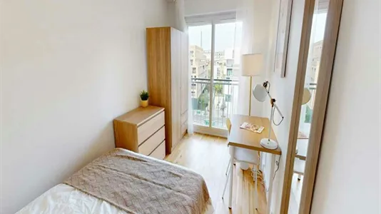 Rooms in Paris 15ème arrondissement - photo 2