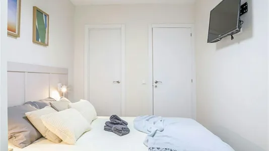 Rooms in Madrid Puente de Vallecas - photo 3