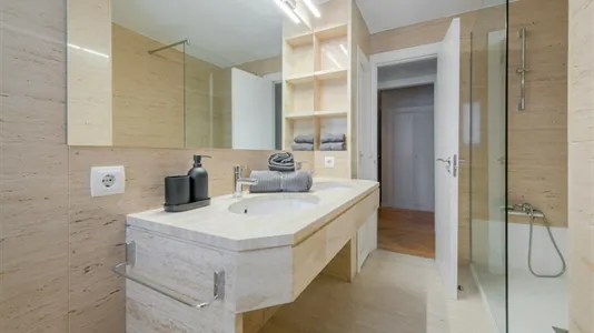 Rooms in Madrid Salamanca - photo 8