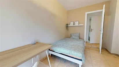 Room for rent in Grenoble, Auvergne-Rhône-Alpes