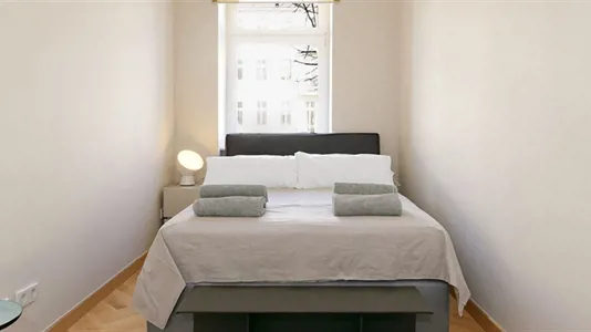 Apartments in Berlin Mitte - photo 2