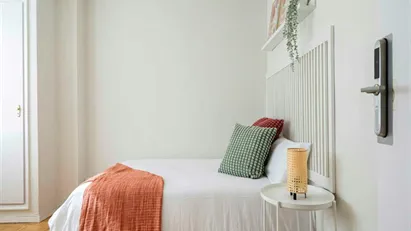 Room for rent in Madrid Chamartín, Madrid
