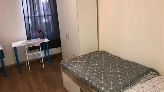 Rooms in Praha 6 - photo 2