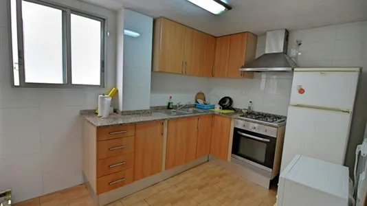 Rooms in Valencia Algirós - photo 3