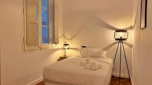 Rooms in Barcelona Eixample - photo 4