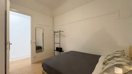 Rooms in Barcelona Ciutat Vella - photo 2