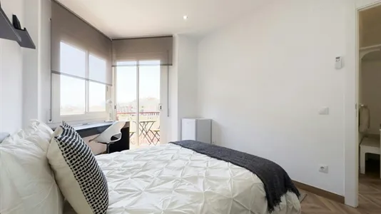 Rooms in Barcelona Eixample - photo 3