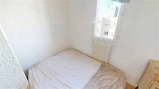 Rooms in Saint-Julien-en-Genevois - photo 5