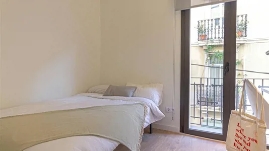 Rooms in Barcelona Sarrià-St. Gervasi - photo 2