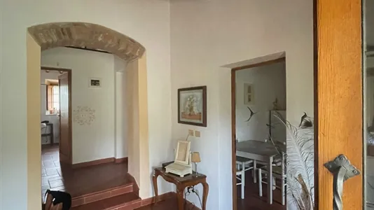 Apartments in Montevarchi - photo 5