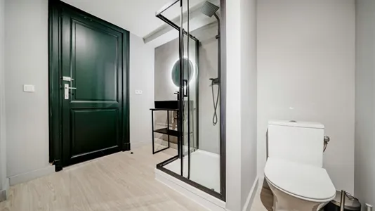 Rooms in Charleroi - photo 3