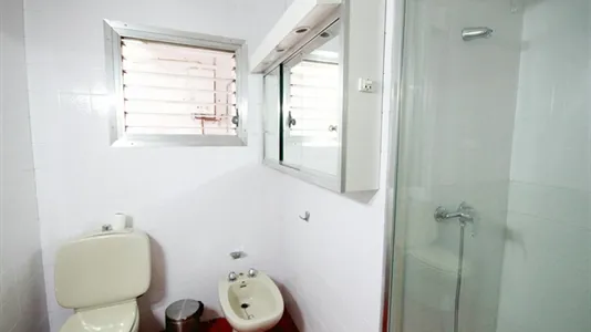 Rooms in Barcelona Eixample - photo 10